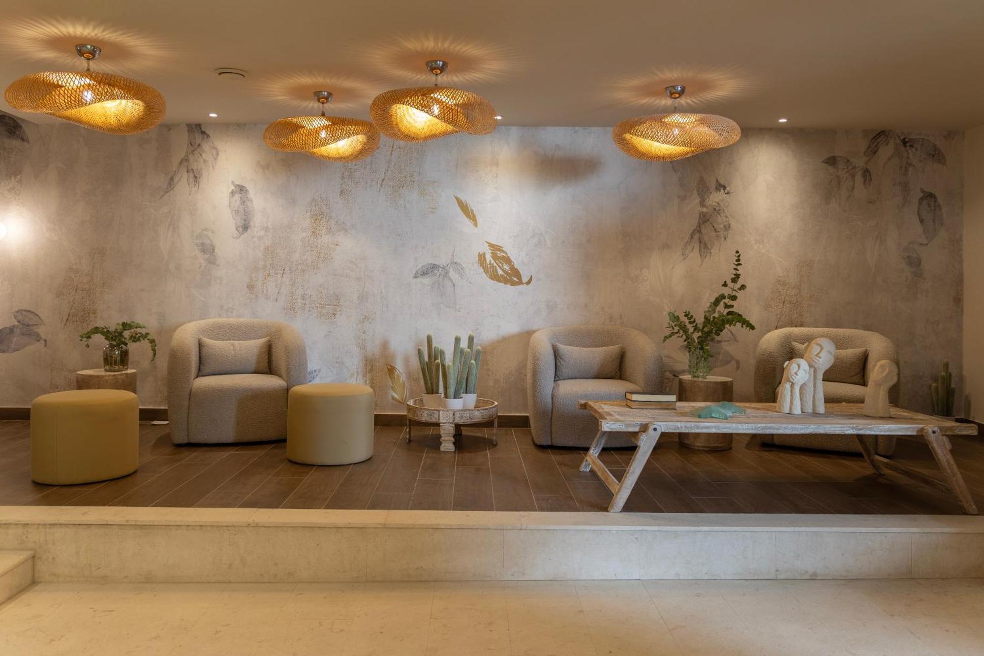 Cali Resort & Spa Designed For Adults By Louis Hotels Péja Eksteriør bilde